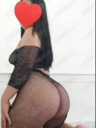 Crossdresser Minion și Sexy în Cosmopolis