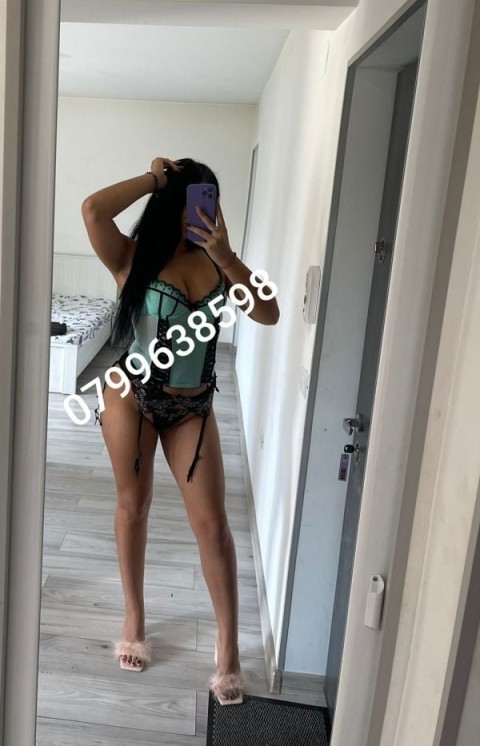 Escortă 20 ani pentru momente de neuitat în Bacău