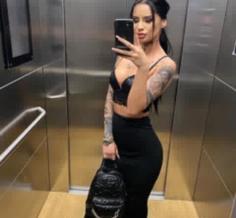 Escortă Accept Cuplu în Buzău – Ramona