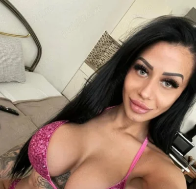 Fetișuri de Lux în Titan