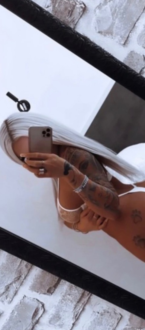 Foot Fetish – Plăceri Ascunse în Sector 2