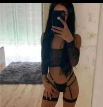 Fustă Școlăriță – Plăceri Maturi în Băneasa