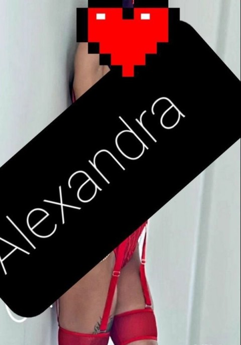Incall în Arad cu Larissa – Escortă Dulce și Provocatoare
