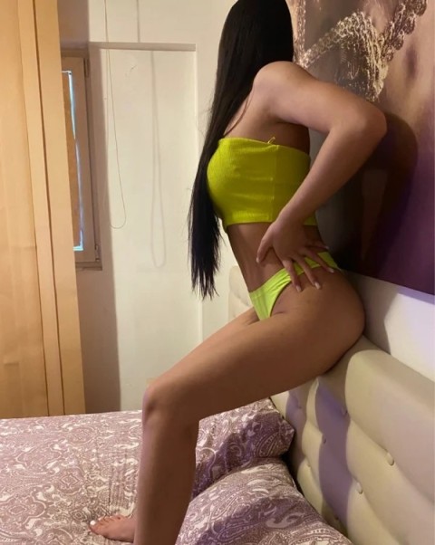 Jazmina – Experiențe de Neuitat cu Sex Oral la Motru