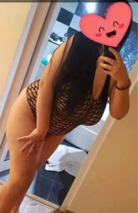 Roșcată Escortă VIP 70 Ani în Ghencea · escortă 70 ani